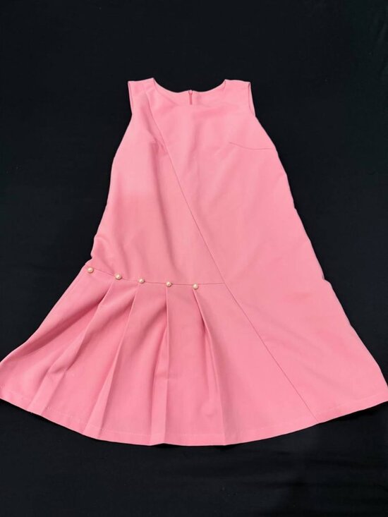 Dresses & Skirts - Pink Sleeveless Mini Dress